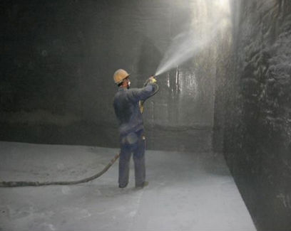 應用于工業(yè)涂裝行業(yè)的聚脲噴涂技術